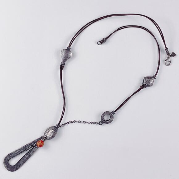 VTG Signed Silpada N1950 925 Sterling Silver Leather Teardrop Pendant Necklace - Picture 4 of 11